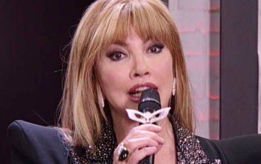 Milly Carlucci straccia il contratto